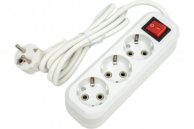 Фотография товара 'Smartbuy SBE-16-3-1,5-ZS Удлинитель, 3 гнезда 1,5 метра 16А/3,5кВт'