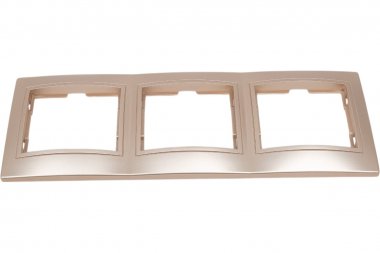 Фотография товара 'Smartbuy SBE-01c-00-FR-3 Рамка 3-местная горизонтальная шампань Венера'