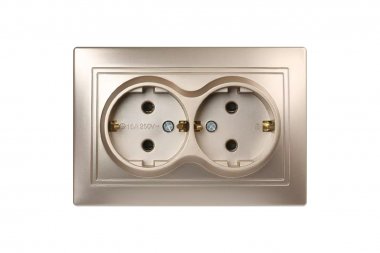 Фотография товара 'Smartbuy SBE-01c-16-S2-Z-c Розетка двойная одноместная с заземлением 16А шампань, Венера'
