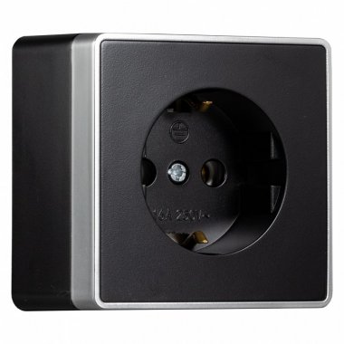 Фотография товара 'Smartbuy SBE-07b-16-S1-Z Розетка 1-местная 16А с заземлением черная'
