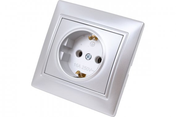 Фотография товара 'Smartbuy SBE-01s-16-S1-Z-c Розетка 1-местная с заземлением 16А серебро, Венера'