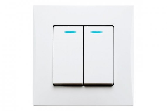 Фотография товара 'Smartbuy SBE-08w-10-SW2-1 Выключатель 2-клавишный с индикатором 10А белый Вега'