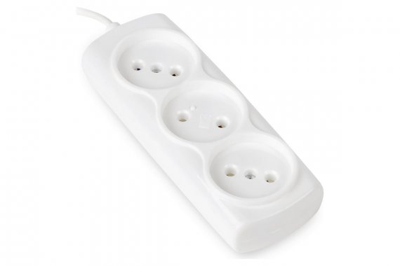 Фотография товара 'Smartbuy SBE-10-3-1,5-F Удлинитель 3 гнезда 1,5 метра 6А/1,35кВт ШВВП 2х0,75мм?'