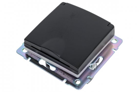 Фотография товара 'Smartbuy SBE-05b-16-S1-ZK Розетка с заземлением и крышкой 16 А'