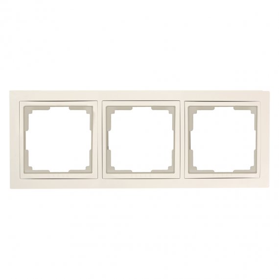 Фотография товара 'Smartbuy SBE-05i-Plastic-FR-3 Рамка 3-местная пластик'