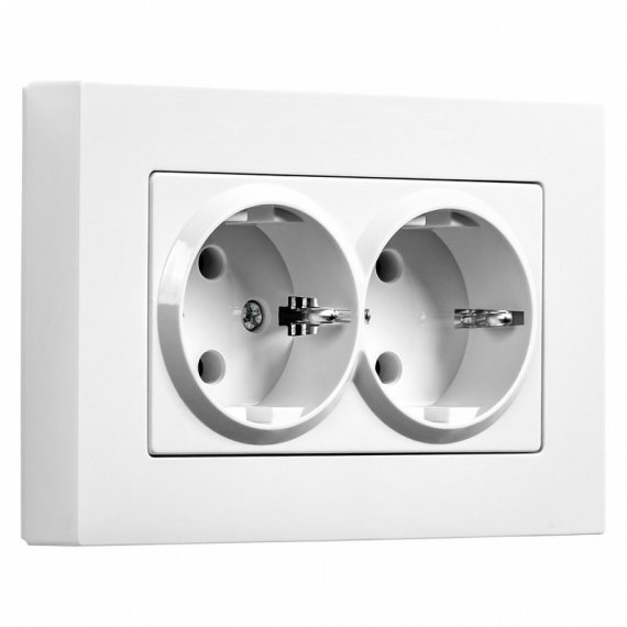 Фотография товара 'Smartbuy SBE-06w-16-S2-Z Розетка двойная с заземлением белая'