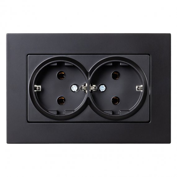 Фотография товара 'Smartbuy SBE-06b-16-S2-Z Розетка двойная с заземлением черная с рамкой'